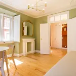 Historical Center, Large 2 Bedroom Apartment, Bright & Stylish Lejlighed