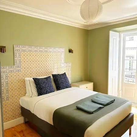 شقة Historical Center, Large 2 Bedroom Apartment, Bright & Stylish