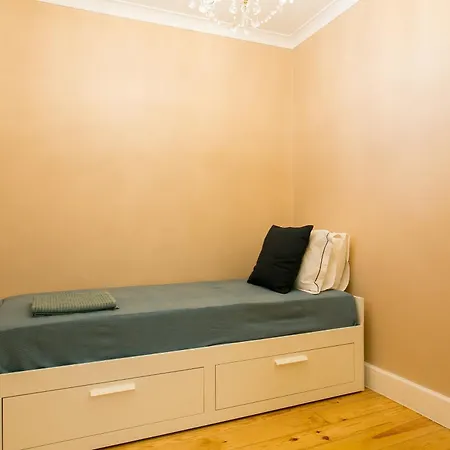 Historical Center, Large 2 Bedroom Apartment, Bright & Stylish Lejlighed